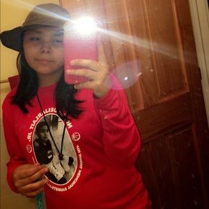 Meet your Posher, Angelina